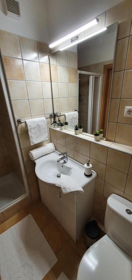 Ferienwohnung Sunset Wellness Apartman Zalakaros Exterior foto